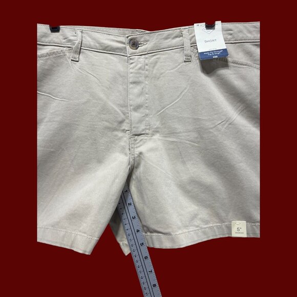 St. John's Bay - Women's Mid Rise 5" Inseam Chino Short - Beige -18 - Picture 8 of 16